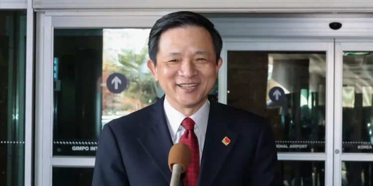 Adiamento das tarifas por 90 dias deve-se à firmeza da China, diz embaixador em Seul