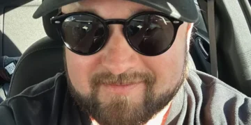 Ben Affleck enaltece ex após término: “Jennifer Lopez é espetacular”