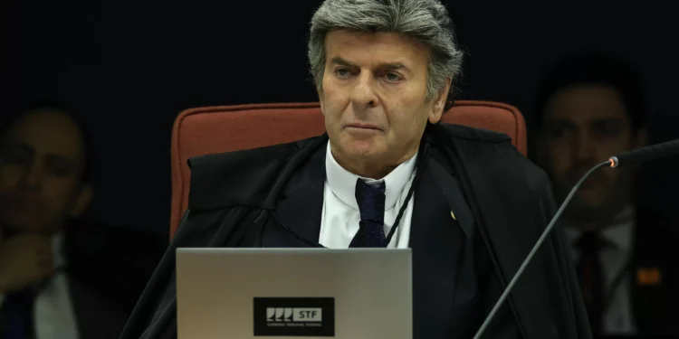 Oposição vê alternativa à anistia como remendo que não atende a pleitos