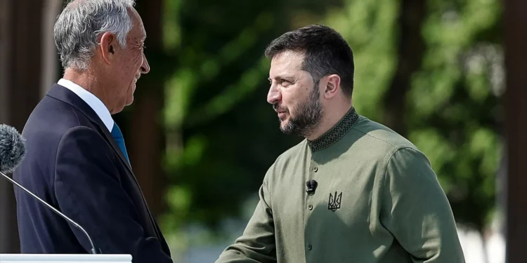 Zelensky lamenta o que “os amigos de Espanha e Portugal” viveram