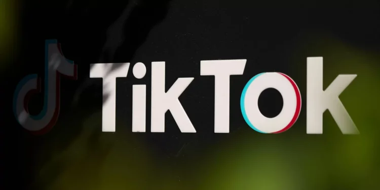 Amazon e fundador do OnlyFans fazem propostas pelo TikTok