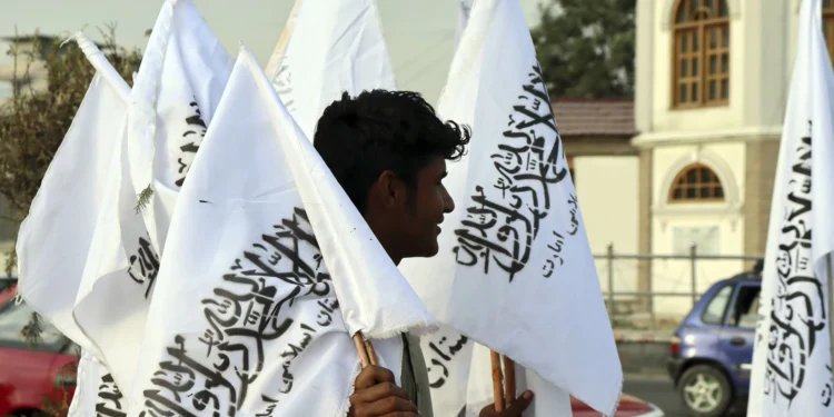 EUA planejam retirar cerca de metade de suas tropas da Síria