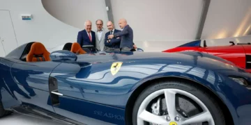 Não é preciso ir a Itália para ver uma exposição da Ferrari