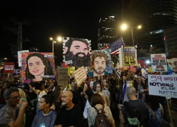 Hamas anuncia liberação de último refém americano em Gaza