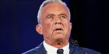 EUA retiram vacina da Covid-19 a crianças e grávidas saudáveis