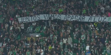 Adeptos do Sporting provocam Benfica com esta mensagem antes do dérbi