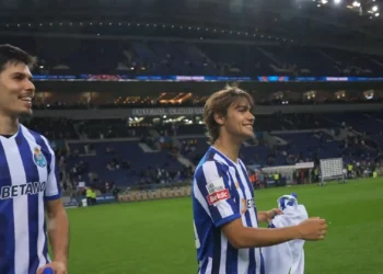 FC Porto regressou aos triunfos e fez as pazes com os adeptos no Dragão