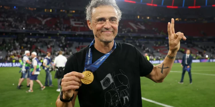 Luis Enrique recorda morte da filha: “Hoje estaria por aqui a correr…”