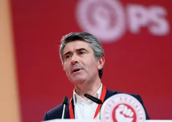 “PS teve resultado muito amargo”. País quer “centralidade de valores”