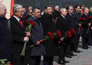 Putin celebra Dia da Vitória com Xi Jinping em Moscovo
