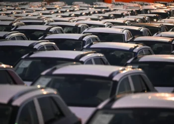 ​Consumidores em França queixam-se da BMW, Mercedes, Toyota e Volkswagen