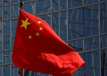 China lança sonda espacial para recolher amostras de asteroides