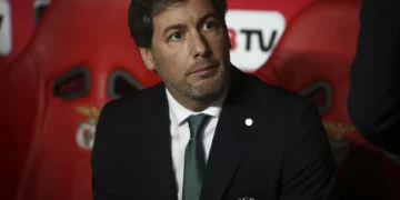Bruno de Carvalho provoca Benfica e goza com penálti de Renato Sanches