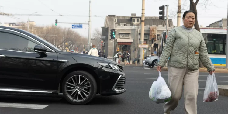 China regista deflação pelo terceiro mês consecutivo em abril