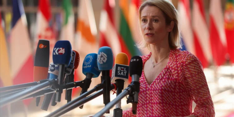 UE revê acordo de comércio e cooperação com Israel