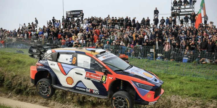 Tänak sobe a segundo antes da especial final do Rali de Portugal