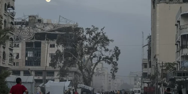 Hamas diz estar pronto para negociar cessar-fogo ‘abrangente e duradouro’ em Gaza