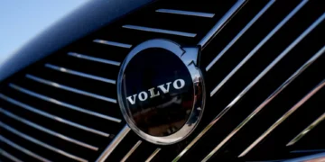 Volvo manda recolher mais de 400.000 carros por questão de software