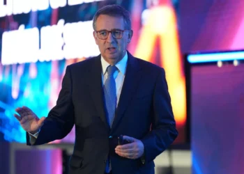 Presidente? “Quero e posso ser candidato. Ainda não sei sei se devo”