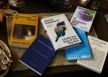 Livro de contos traduzido do canarês vence prémio Booker Internacional