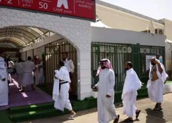 Autoridades sauditas pedem que peregrinos fiquem em tendas por conta do calor excessivo