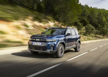 Novo Dacia Bigster mild Hybrid-G 140 já à venda; descubra o preço