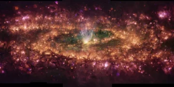 Astrónomos observam Galáxia do Escultor em milhares de tonalidades em simultâneo