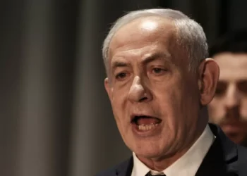 Netanyahu sugere que matar o líder supremo do Irã acabaria com o conflito