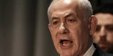 Netanyahu sugere que matar o líder supremo do Irã acabaria com o conflito
