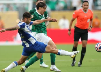 EM DIRETO: FC Porto arranca em falso no Mundial de Clubes. Botafogo sorri