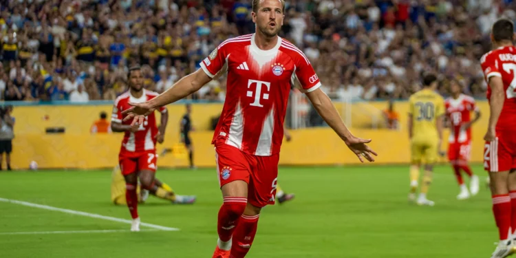 Bayern sofre, vence Boca com gol no final e avança às oitavas do Mundial