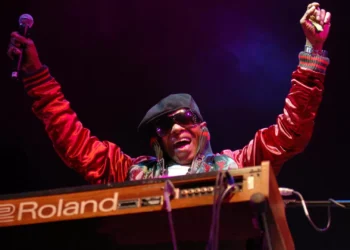 Morreu Sly Stone, pioneiro do funk. Tinha 82 anos