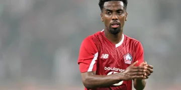 Marseille reforça-se com a contratação do médio Angel Gomes