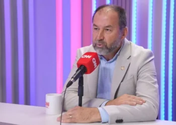 Augusto Melo compara receitas e vê Corinthians em nível do Flamengo