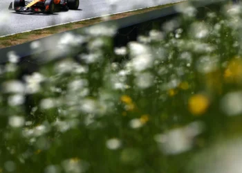 Lando Norris arrecada ‘pole position’ no GP da Áustria de Fórmula 1