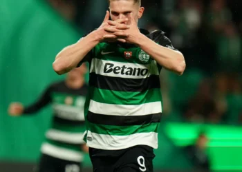 EM DIRETO: Siga os rumores e os negócios do mercado de transferências