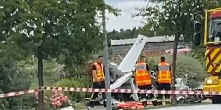 Avião turístico cai em França. Os três ocupantes morreram