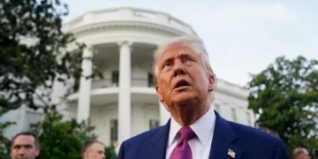 Donald Trump anuncia cessar-fogo entre Israel e Irão