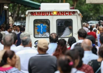 Autoridades indianas confirmam a identificação de 162 vítimas da queda do Air India