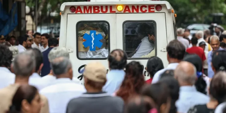 Autoridades indianas confirmam a identificação de 162 vítimas da queda do Air India