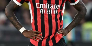 Gigante europeu ‘assusta’ Ruben Amorim na corrida por Rafael Leão