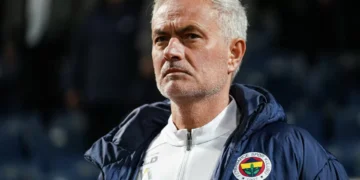 Italianos revelam motivo que travou José Mourinho na seleção italiana