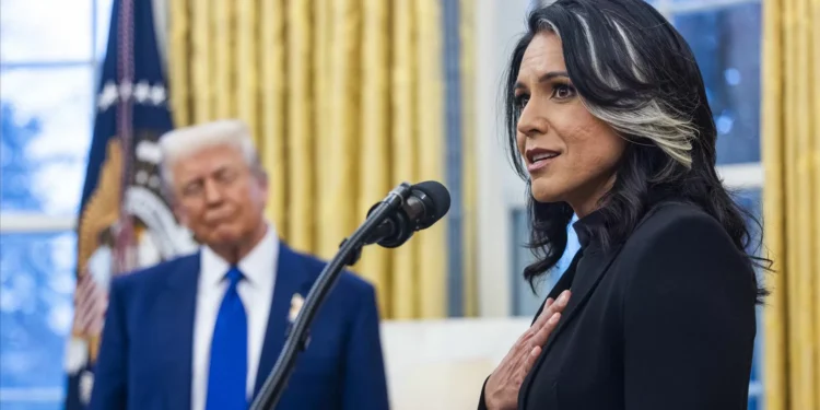 Trump contraria diretora dos serviços secretos sobre programa nuclear do Irão