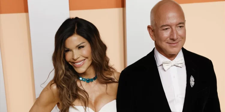 Vários dias e muitos milhões de euros. Casamento de Jeff Bezos em Veneza gera polémica