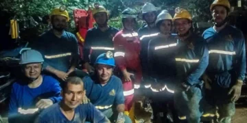 Trabalhadores saem com vida de mina na Colômbia após operação de resgate de mais de 12 horas