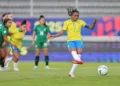 Kerolin marca três, Brasil goleia a Bolívia e segue invicto na Copa América