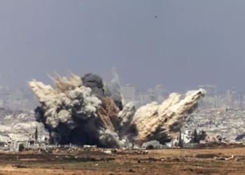 Israel e Hamas trocam acusações e impasse trava negociações por cessar-fogo em Gaza