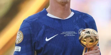 Cole Palmer eleito o melhor jogador do Mundial de Clubes