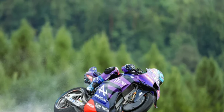 Miguel Oliveira não vai além do 13.º lugar no sprint do GP da Chéquia