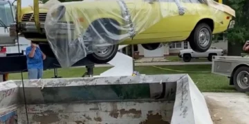 Chevrolet Vega, o carro desenterrado da maior cápsula do tempo